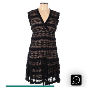 Maria gabrielle black lace dress